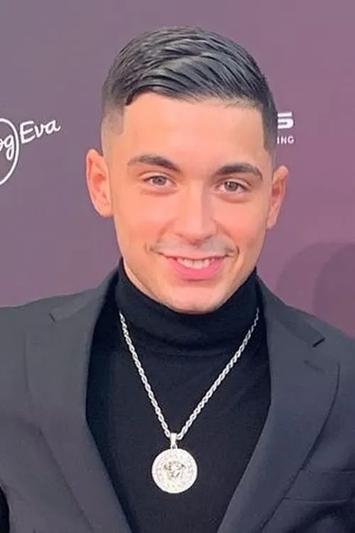 Iselin Shumba Skjævesland ha trabajado con Serhat Yildirim en 1 ocasiones