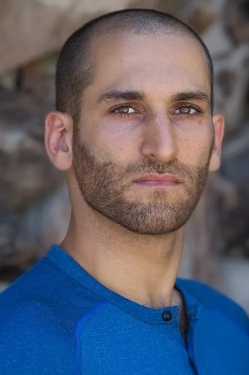 Julian Garcia ha trabajado con Shahaub Roudbari en 1 ocasiones