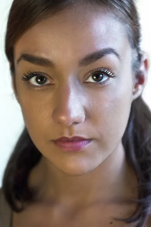 Vilma Hollingbery ha trabajado con Shala Nyx en 1 ocasiones