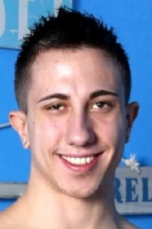 Isaac Hardy ha trabajado con Shane Jacobs en 3 ocasiones