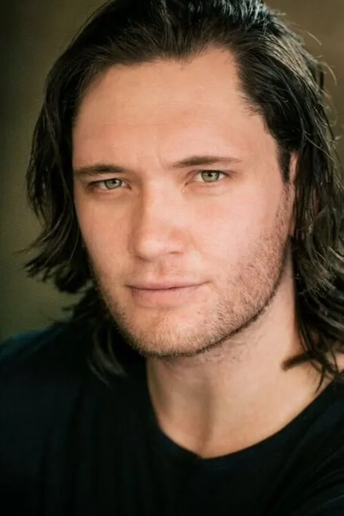 Drew Briceford ha trabajado con Shaquille Stirling en 1 ocasiones