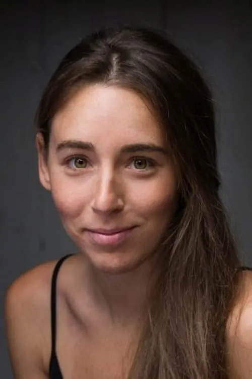 Sheena Bernett en su biografía y filmografía