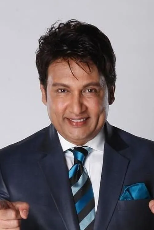 Shekhar Suman interpretando a