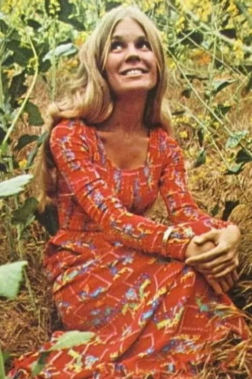 Sherry E. DeBoer interpretando a Amata