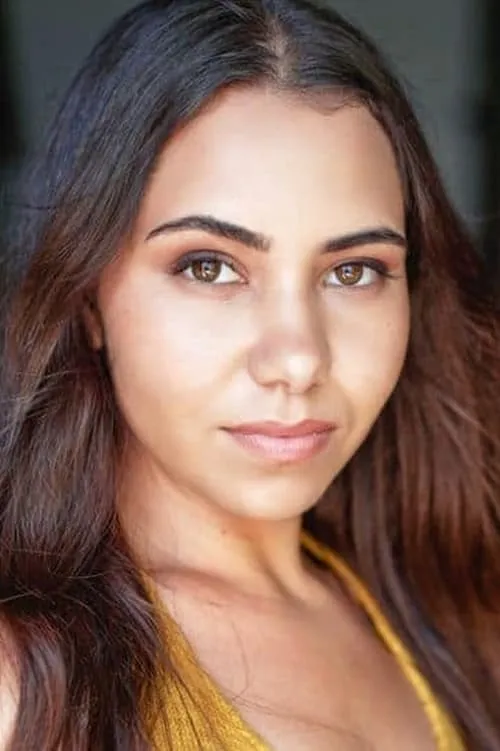 Sherry-Lee Watson — personaje: Robyn