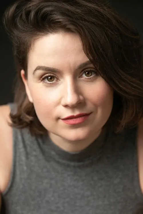 Shian Denovan interpretando a Rebecca