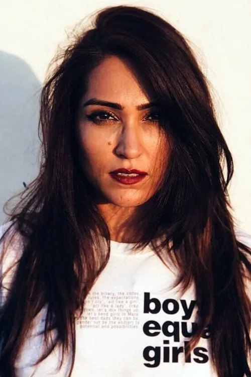 Shibani Bedi — personaje: Sandhya