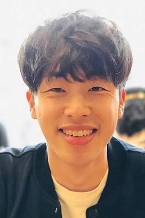 Emily Cass McDonnell ha trabajado con Shin Hee-cheol en 1 ocasiones