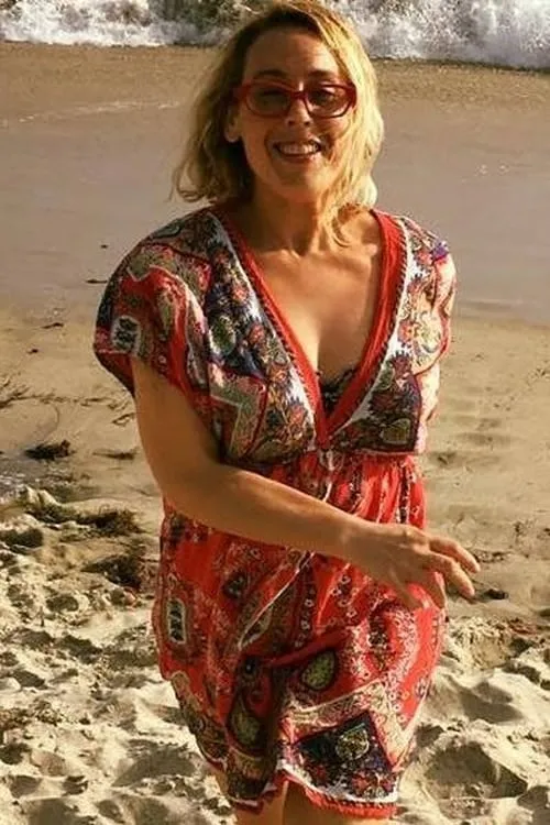 Monica Ford ha trabajado con Shira Podolsky en 1 ocasiones