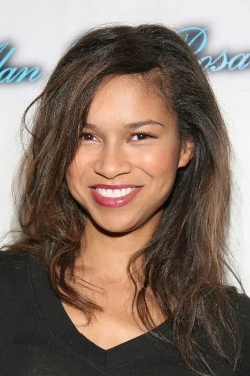 Shireen Crutchfield interpretando a Hylene