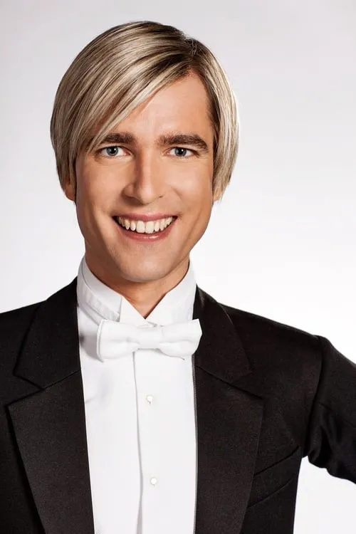 Dominique Rijpma van Hulst ha trabajado con Showbizz Bart en 1 ocasiones