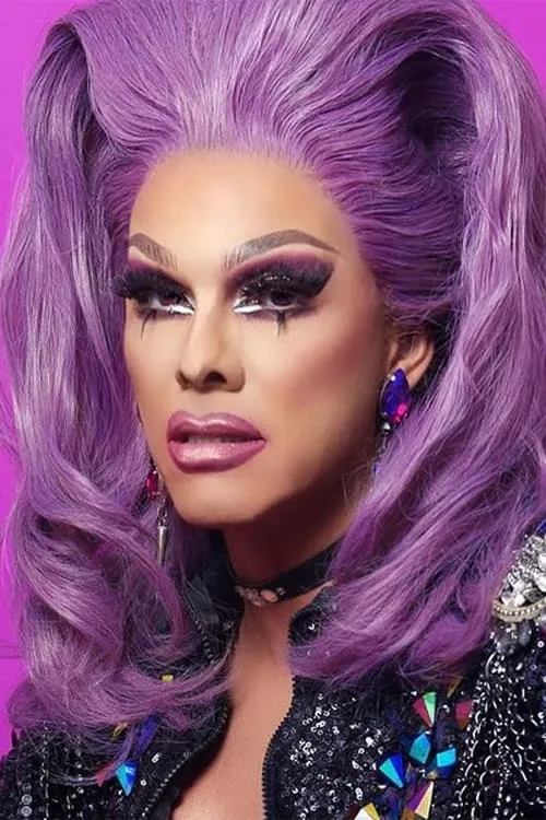 Shuga Cain en su biografía y filmografía