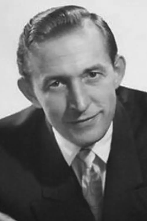 Siegfried Loyda interpretando a