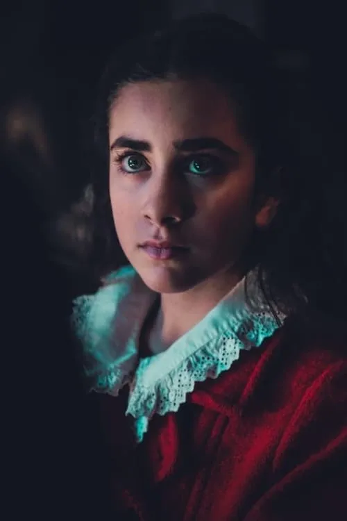 Silvia Carrino interpretando a Bambina