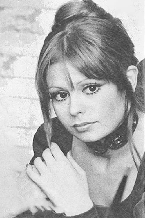 Benito Quinquela Martín ha trabajado con Silvia Mores en 1 ocasiones