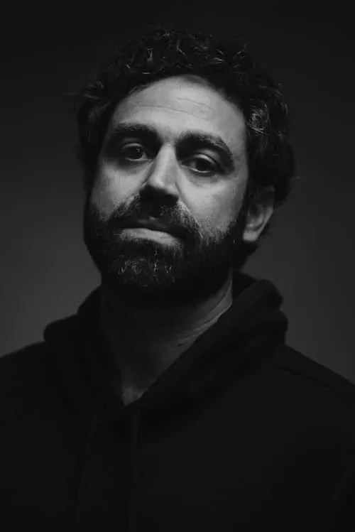 Simon Frankel en su biografía y filmografía