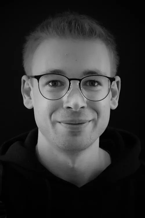 Armin Schnürle ha trabajado con Simon Konrad en 3 ocasiones