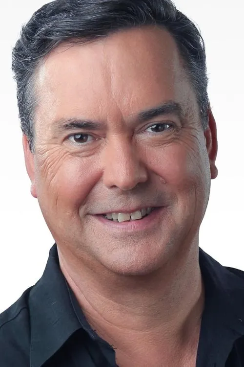 Simon Marnie — personaje: Himself