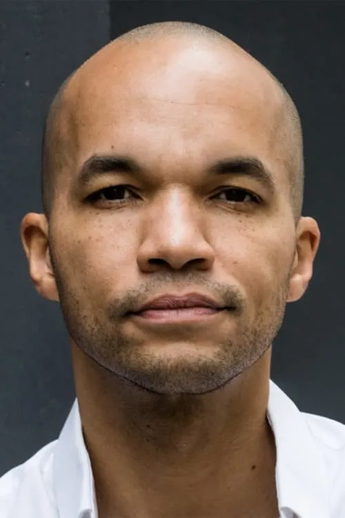 Simon Moutaïrou en su biografía y filmografía