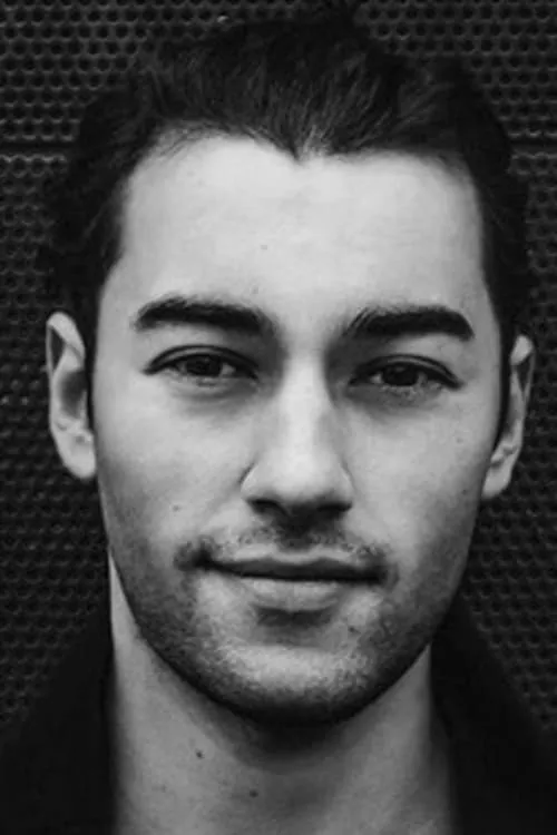 Simon Settergren interpretando a Oscar