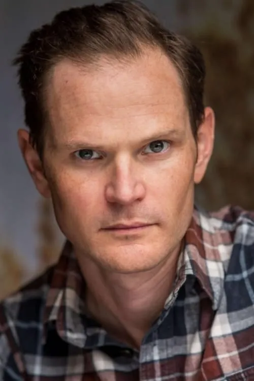 Stu Rutherford ha trabajado con Simon Vincent en 1 ocasiones