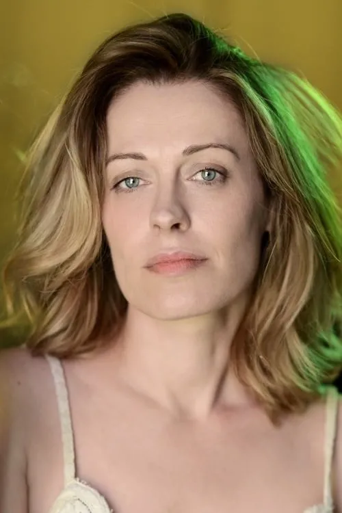 Simona Nasi interpretando a 