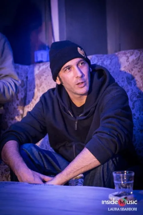 Ensi ha trabajado con Simone Eleuteri en 1 ocasiones