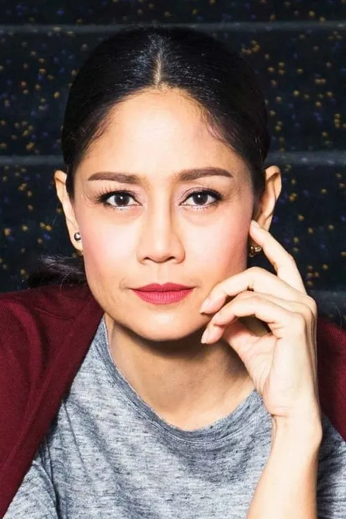 ?????? ?????????? interpretando a Thong Kham Pleo