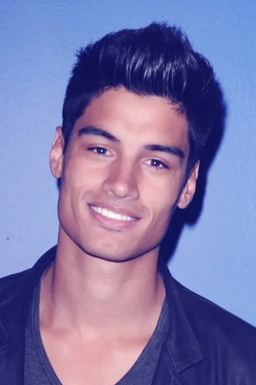 Siva Kaneswaran interpretando a Self