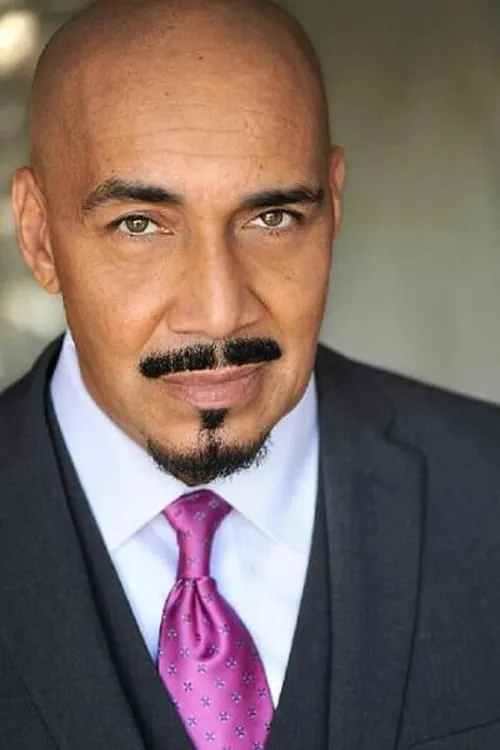 Michael Blain-Rozgay ha trabajado con Ski Carr en 1 ocasiones