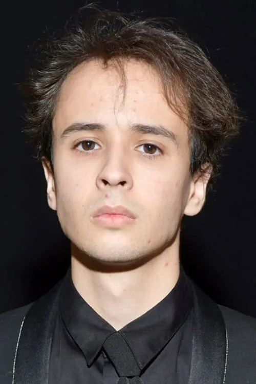 Slava Marlow en su biografía y filmografía