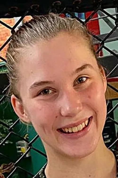 Pongsiri P.K.Saenchai ha trabajado con Smilla Sundell en 1 ocasiones