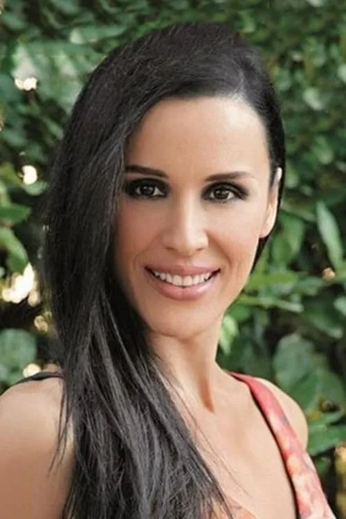 ??ß?a? ???t?µ??? ha trabajado con Sofia Kazantzian en 1 ocasiones