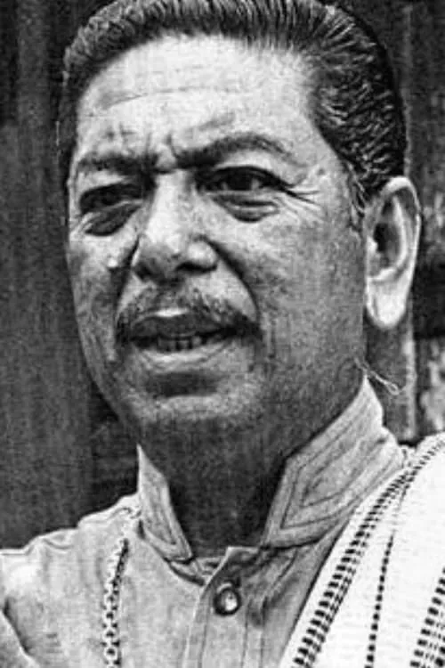 Somkuan Krajangsat interpretando a