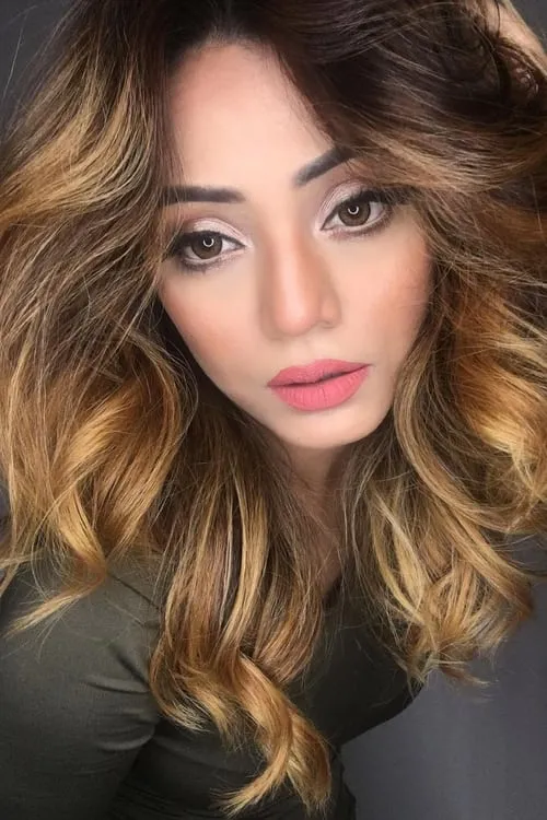 Soni Singh — personaje: Anaya