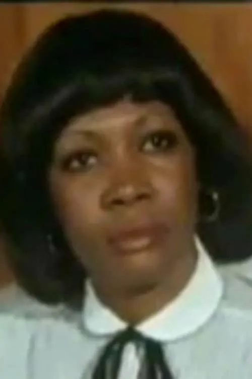 Sonia Bennett interpretando a