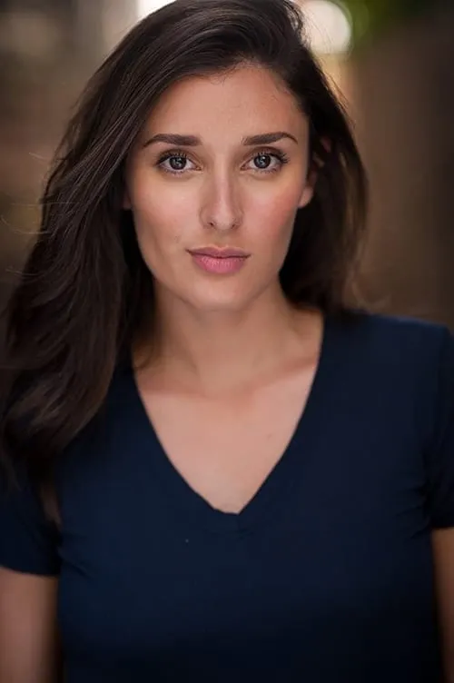 Dan Ewing ha trabajado con Sophie Don en 2 ocasiones