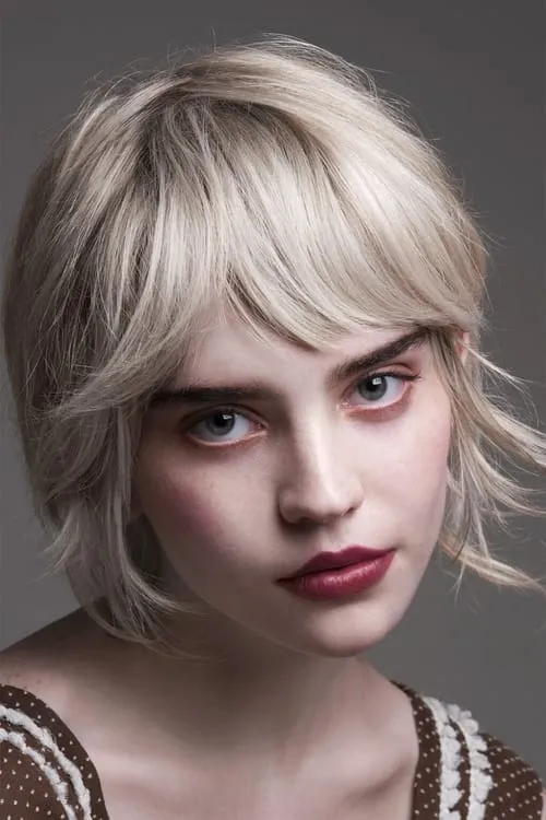 Sophie Thatcher en su biografía y filmografía