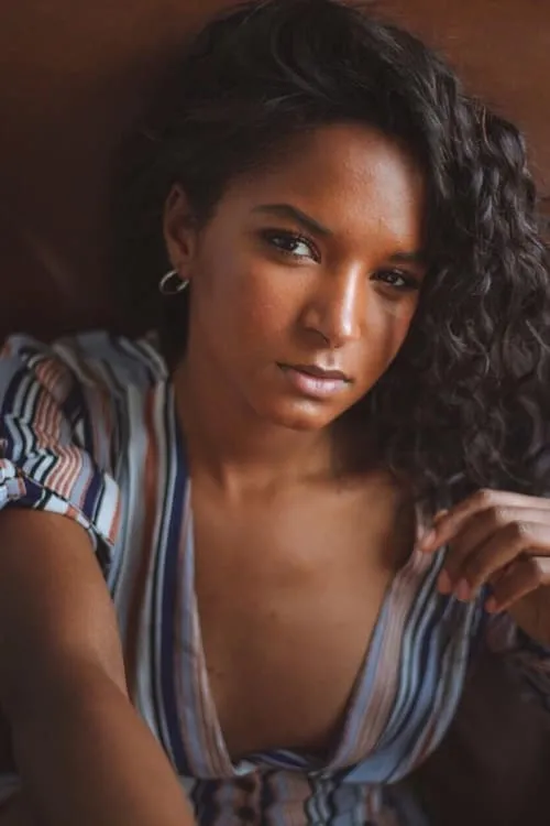 Soraia Tavares interpretando a Mina