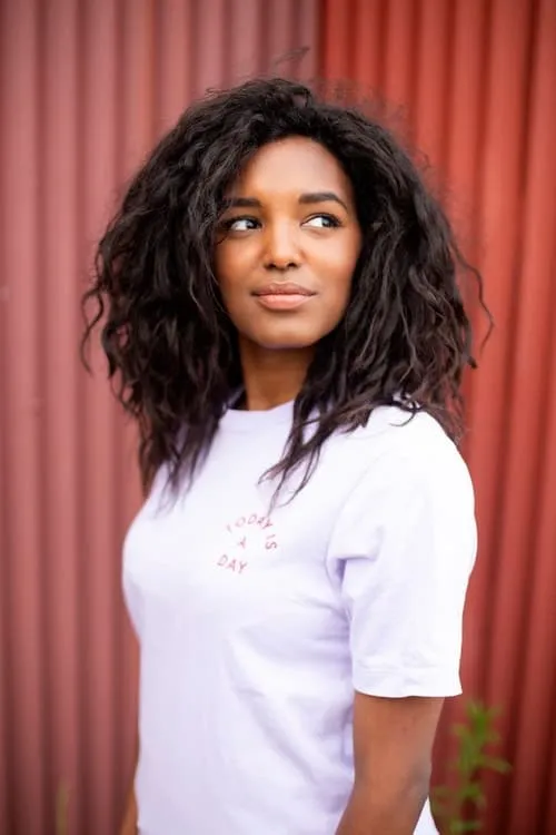 Sophie Veldhuizen ha trabajado con Sosha Duysker en 1 ocasiones