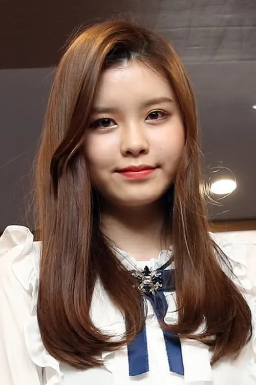 Soyee — personaje: Herself