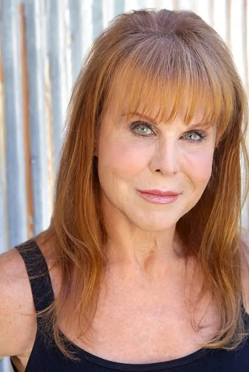 Spice Williams-Crosby interpretando a Weber