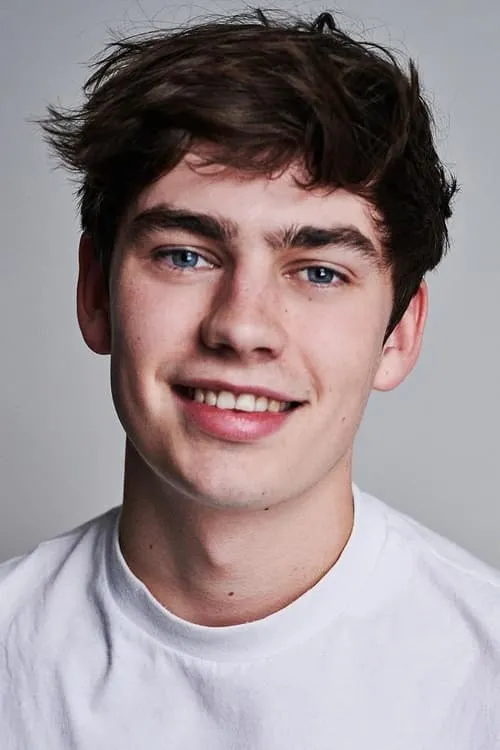 Spike Fearn interpretando a 