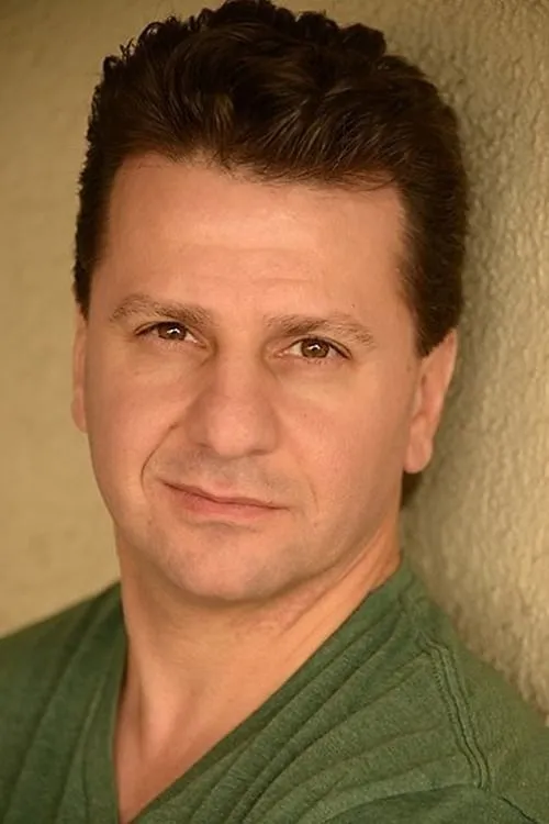 Aleksandr Sountsov ha trabajado con Spiro Papas en 1 ocasiones