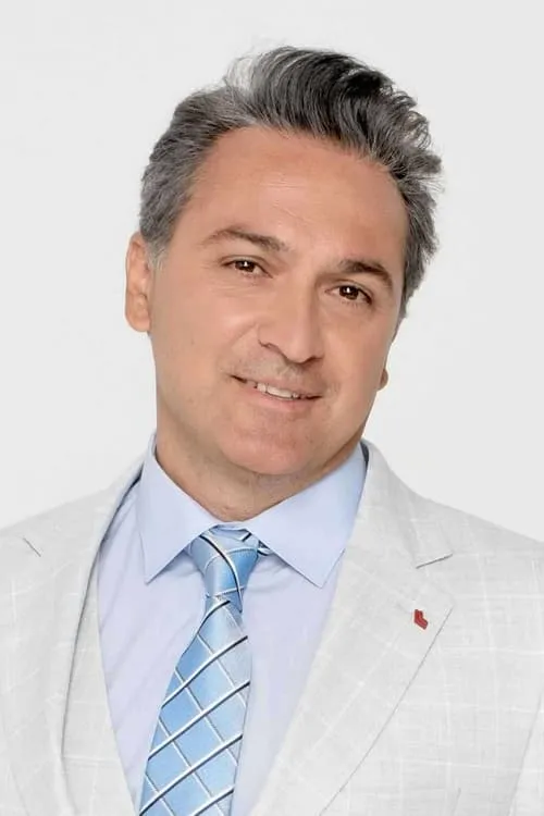 Spiros Spadidas — personaje: Pavlos