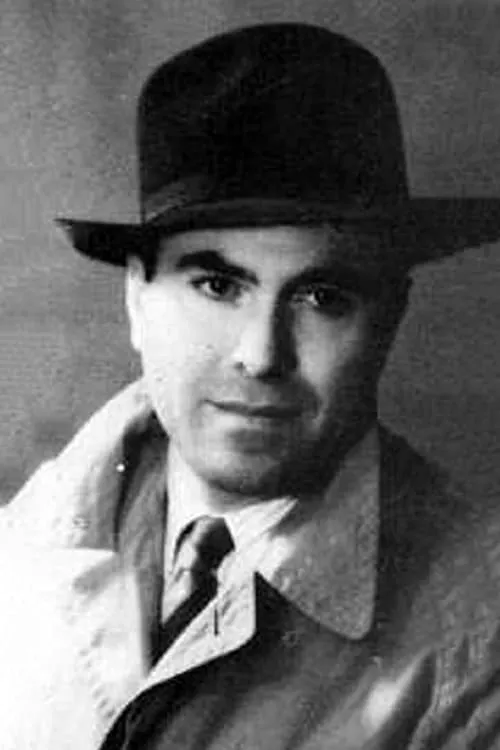 ?e???da? ?a?????? ha trabajado con Stelios Tatasopoulos en 1 ocasiones