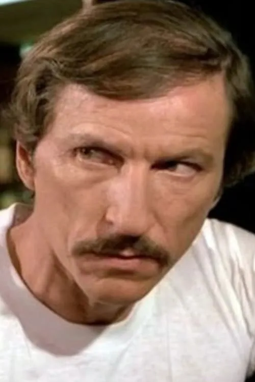 Stéphane Bouy interpretando a Le jeune avocat