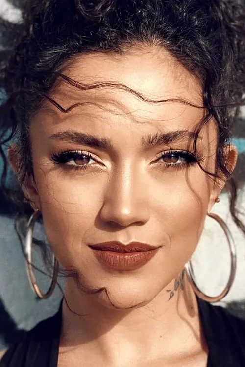 Stephanie Atala — personaje: Lama Nasr