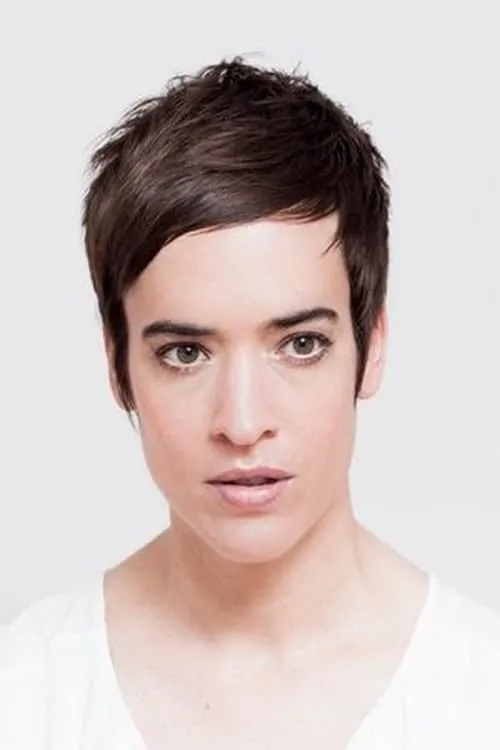 Stéphanie Blanchoud interpretando a Laetitia