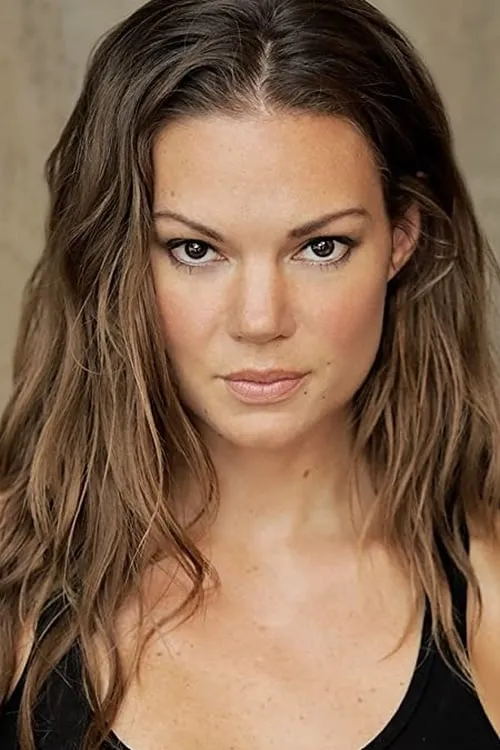 Chase Coleman ha trabajado con Stephanie Cleough en 1 ocasiones